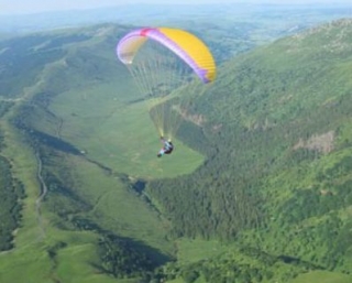  Paragliding volcanoes 
